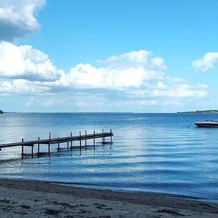 Дом отдыха 4 Person In Обенро